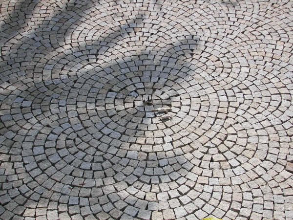 pavés granit jaune