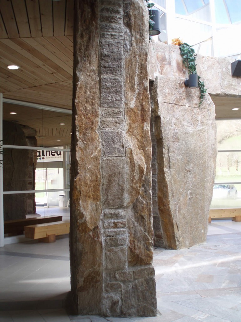 Blocs en gneiss du Caroux