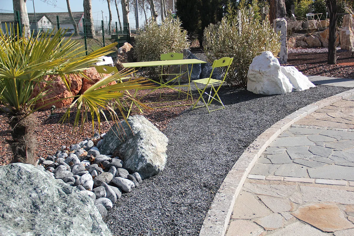 paillettes ardoise 5 15 galets nyx 10 20 et rochers vert amazone et blanc sost