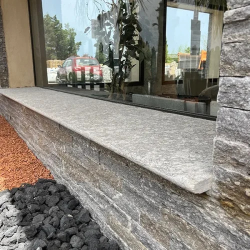 Gneiss du caroux Dessus grenaille 3