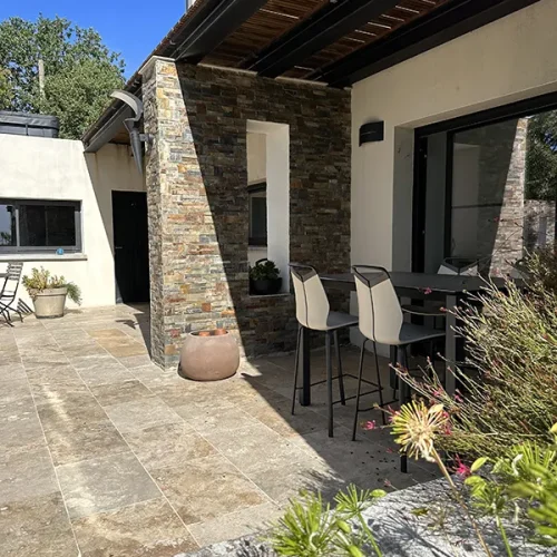 Parement MPZ24 et travertin Rustic 60X40CM