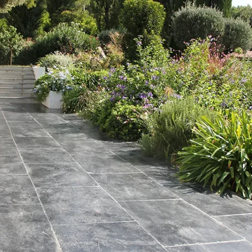 Pierre dInde Black mountain