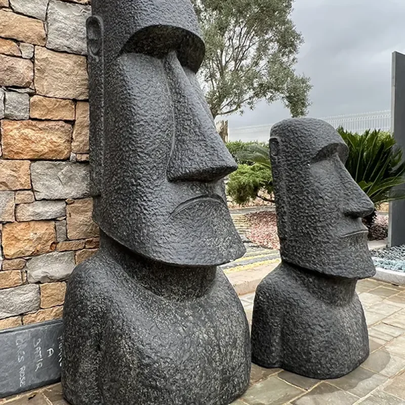 expo grimaud octobre 2022 moai beton 15