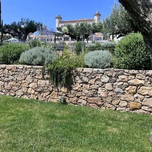 pierre a batir calcaire du causse faces brutes